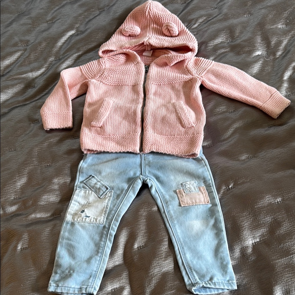 Pink Hooded Sweater and Blue Jeans Set